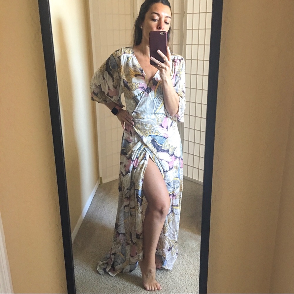 Multicolor Floral 3/4 Sleeve Wrap Maxi Dress - Picture 5 of 8